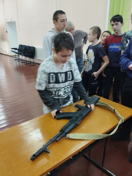 «Курс молодого бойца».